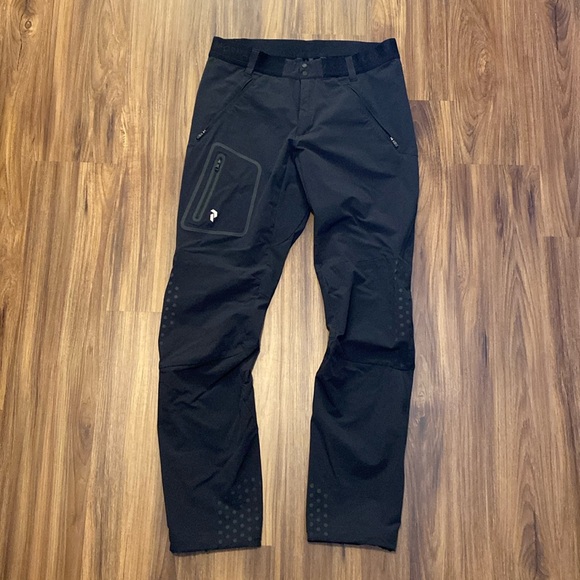 PEAK PERFORMANCE LIGHT SOFTSHELL SCALE PANTS MEN Sweden Black Size Large - Picture 1 of 10